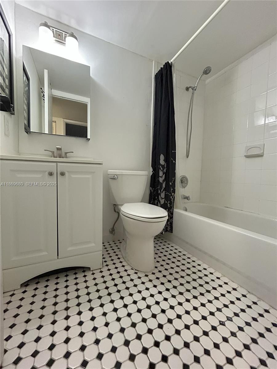 8897 Fontainebleau Boulevard 103 — photo 12