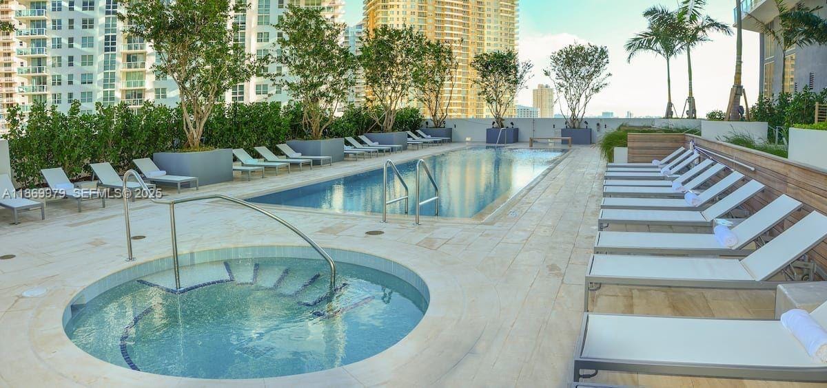 1300 Brickell Bay Drive 3007, Miami, FL 33131 photo 16