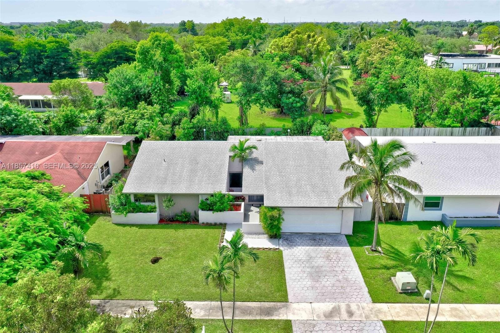11570 SW 92nd Street, Miami, FL 33176 photo 21