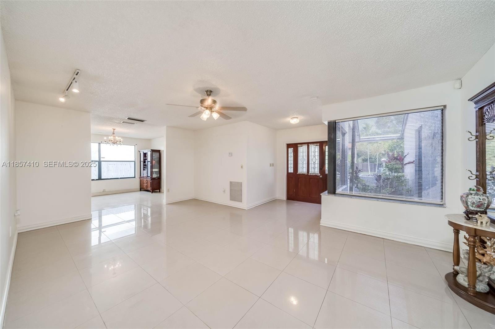 11570 SW 92nd Street, Miami, FL 33176 photo 5