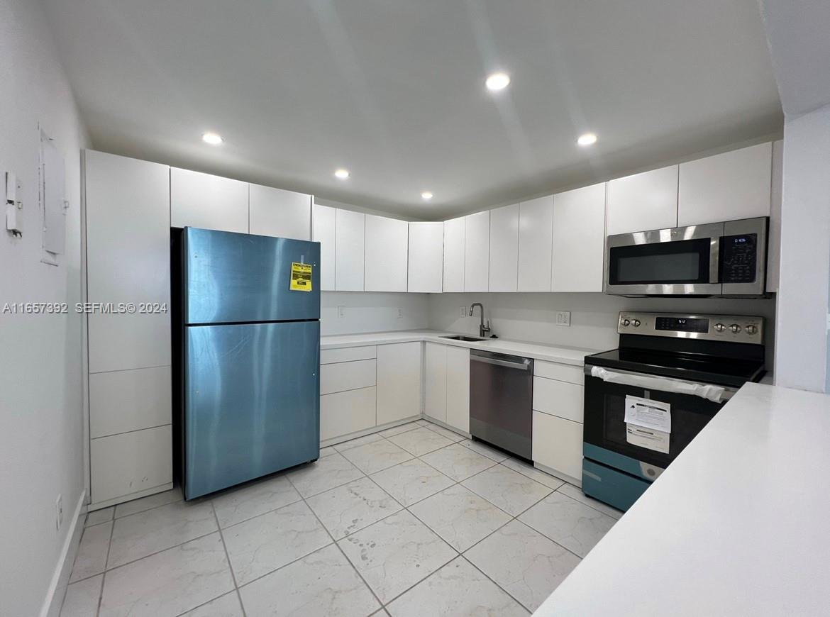 13499 Biscayne Boulevard 1405, North Miami, FL 33181, North Miami