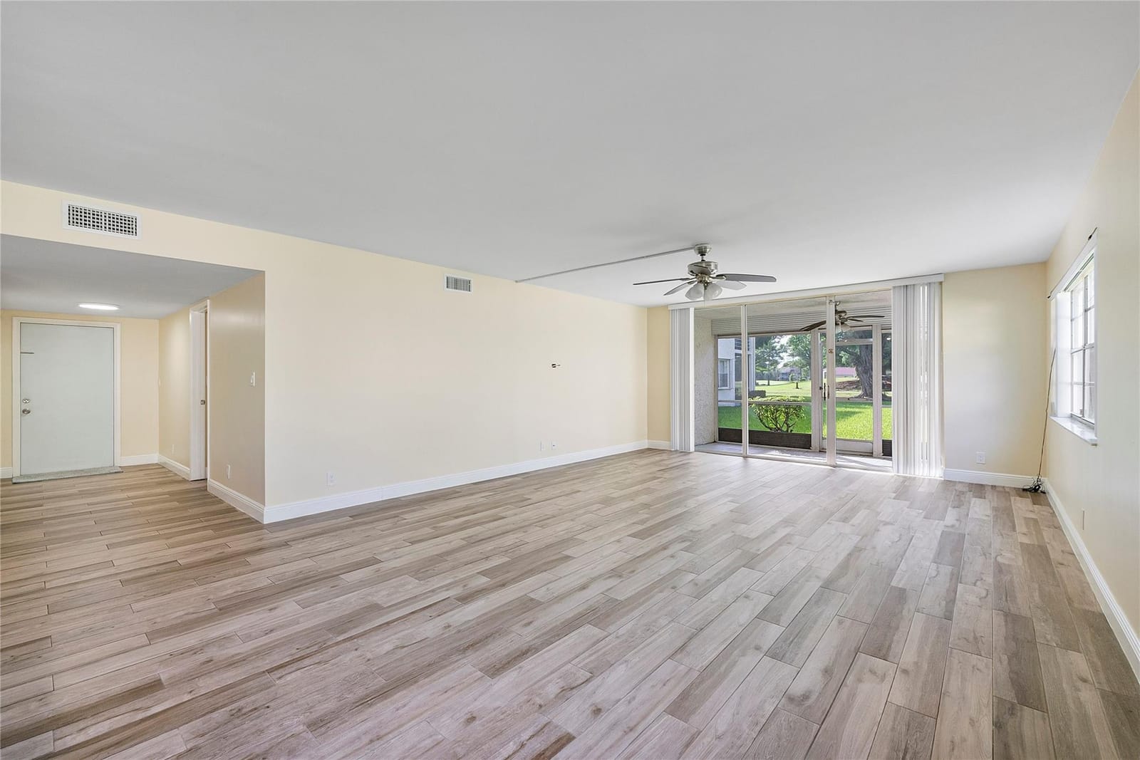 8780 Holly Court 104, Tamarac, FL 33321 photo 27