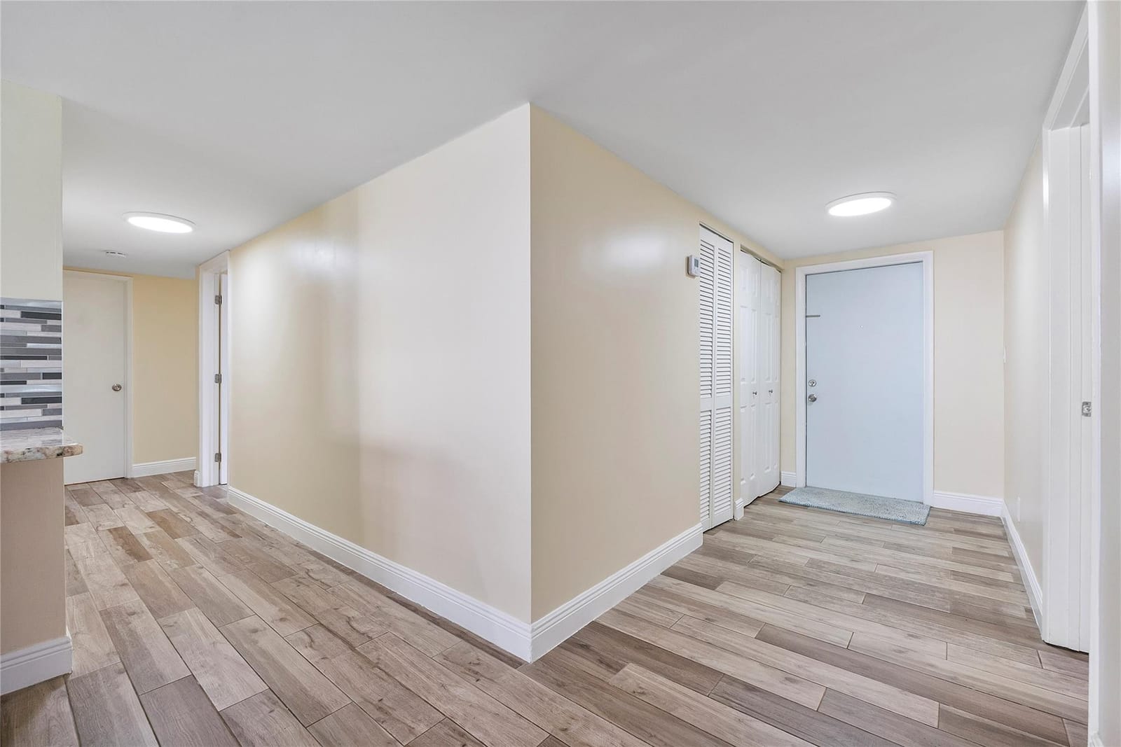 8780 Holly Court 104, Tamarac, FL 33321 photo 5