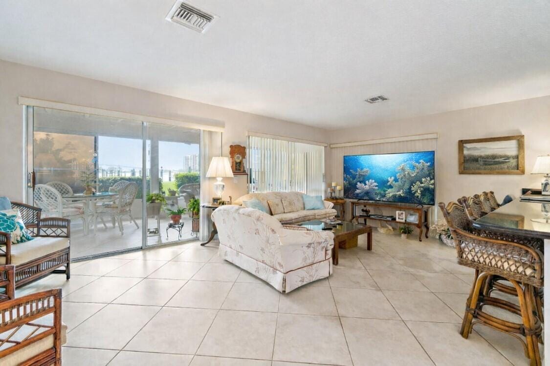 1145 Sugar Sands Boulevard, Singer Island, FL 33404 photo 14