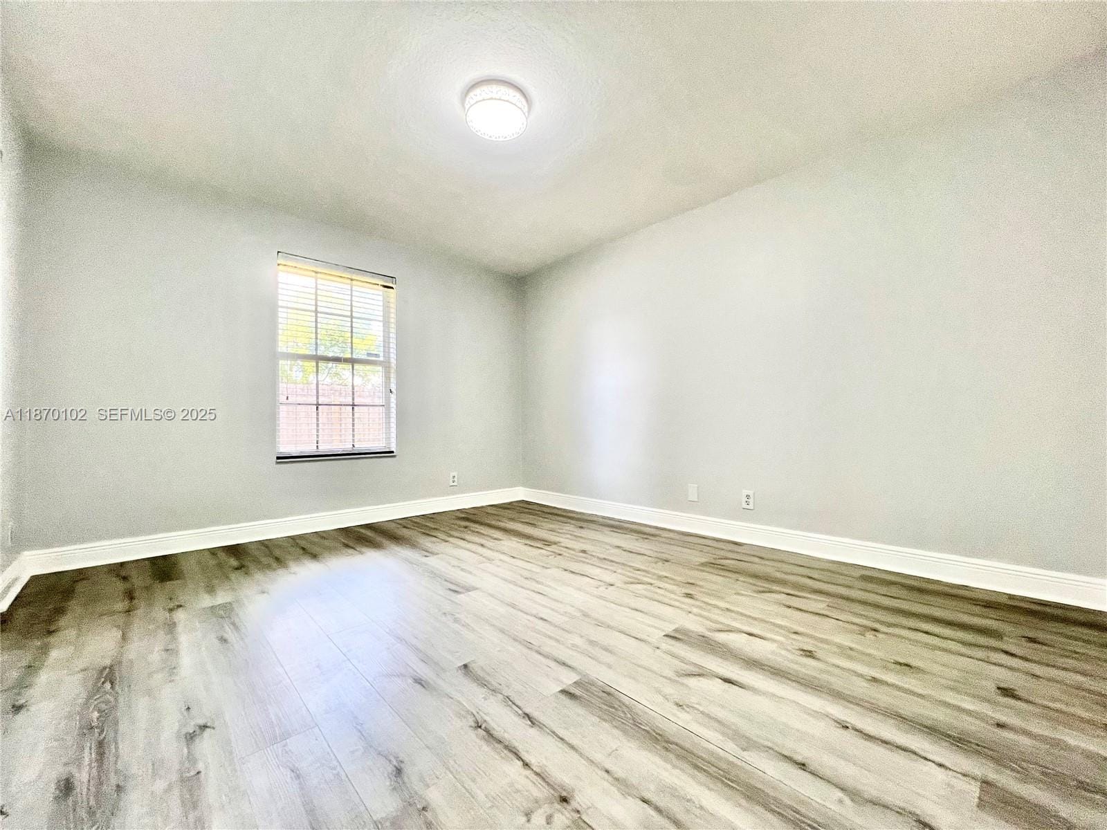 100 NW 3rd Avenue, Hallandale Beach, FL 33009 photo 15