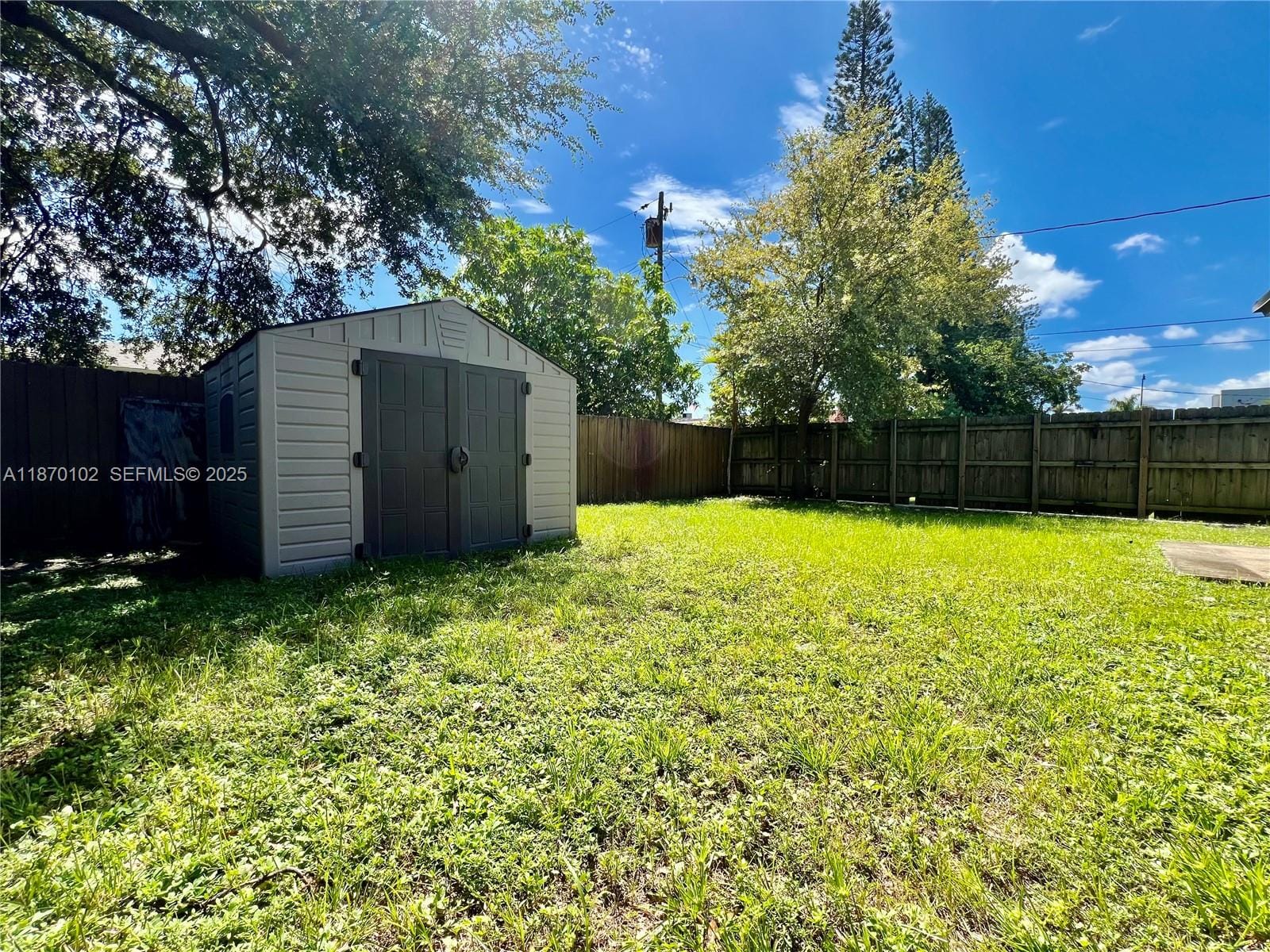 100 NW 3rd Avenue, Hallandale Beach, FL 33009 photo 26