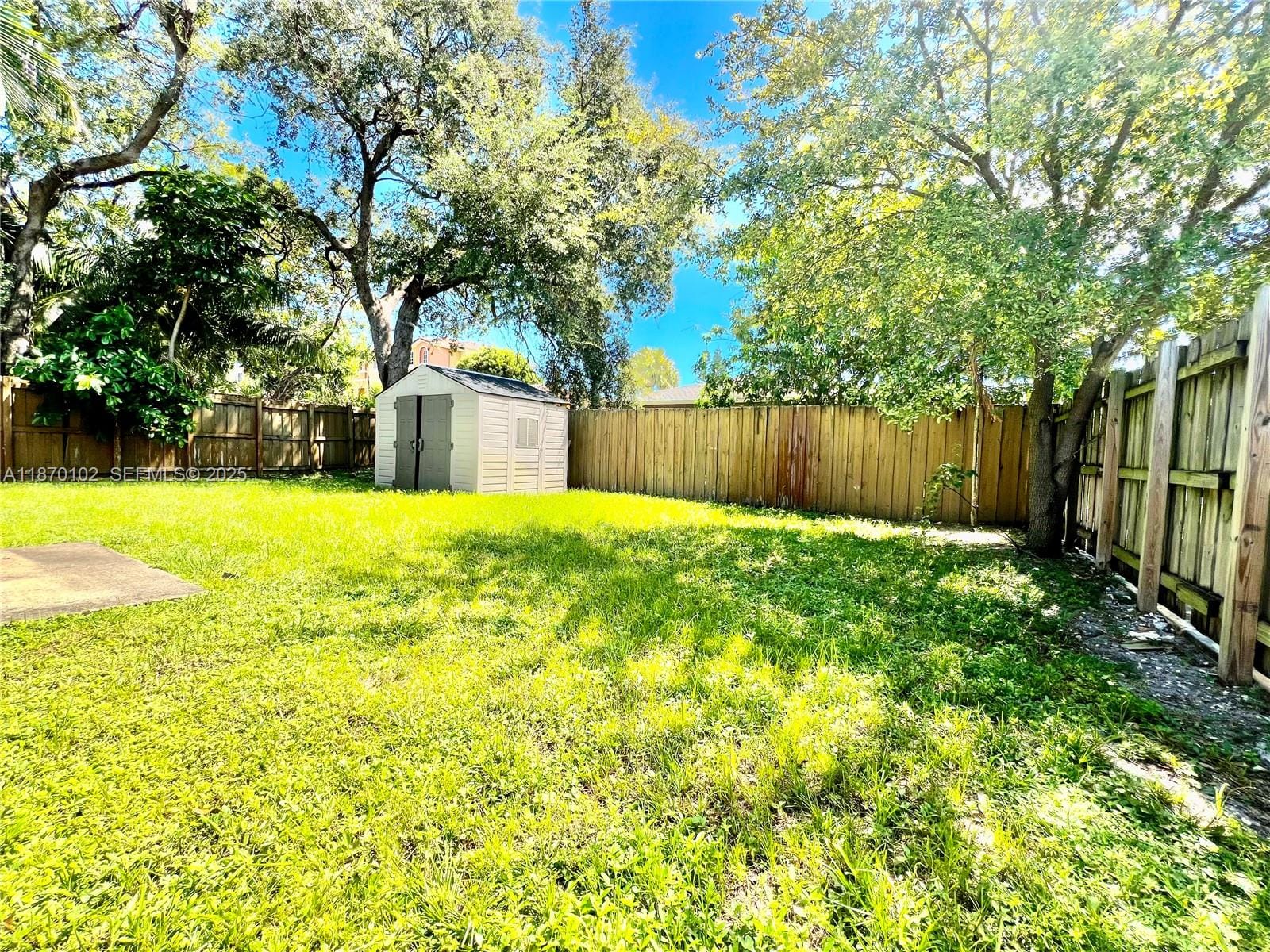 100 NW 3rd Avenue, Hallandale Beach, FL 33009 photo 27