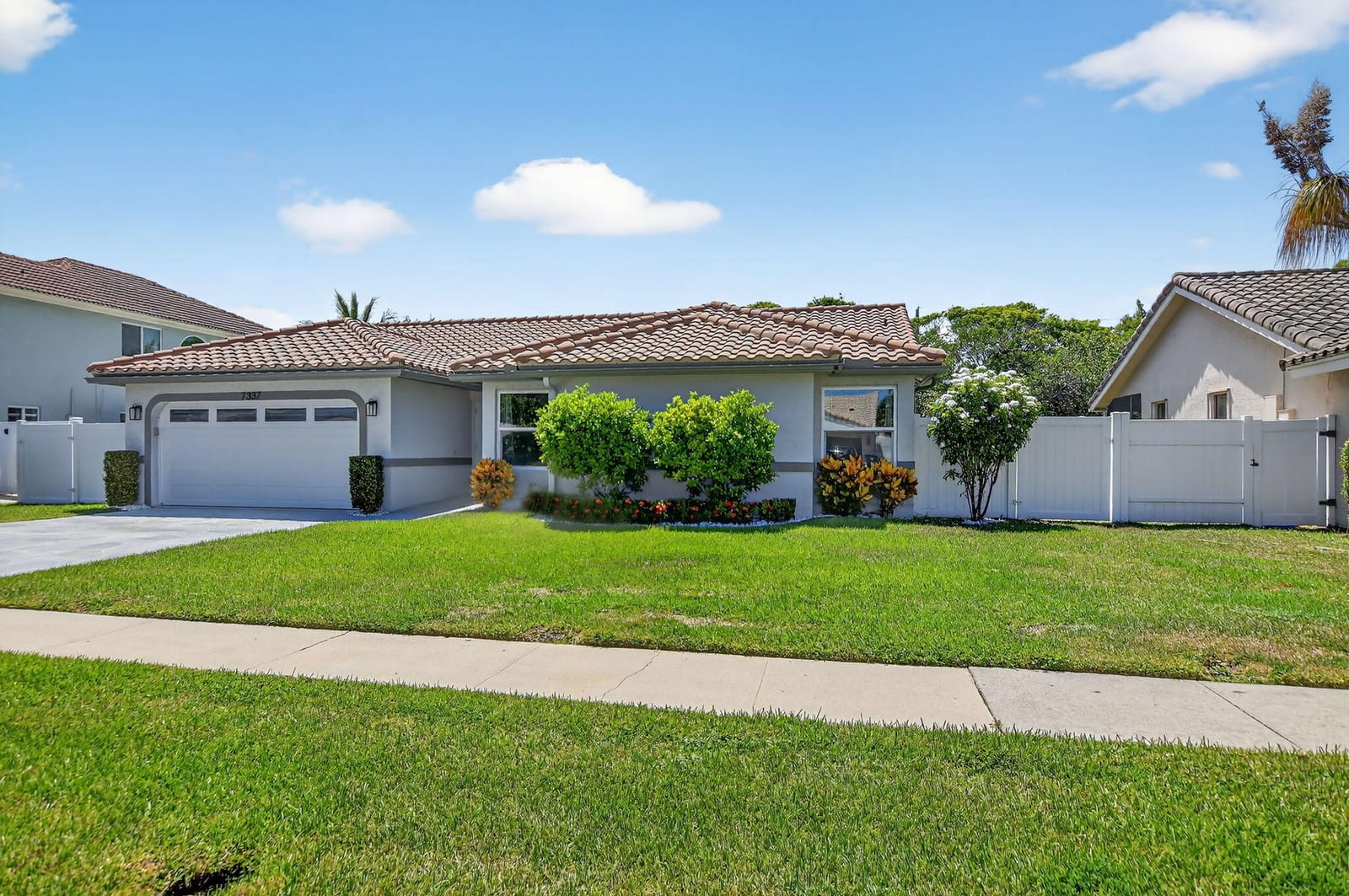 7337 Texas Trail, Boca Raton, FL 33487 photo 2