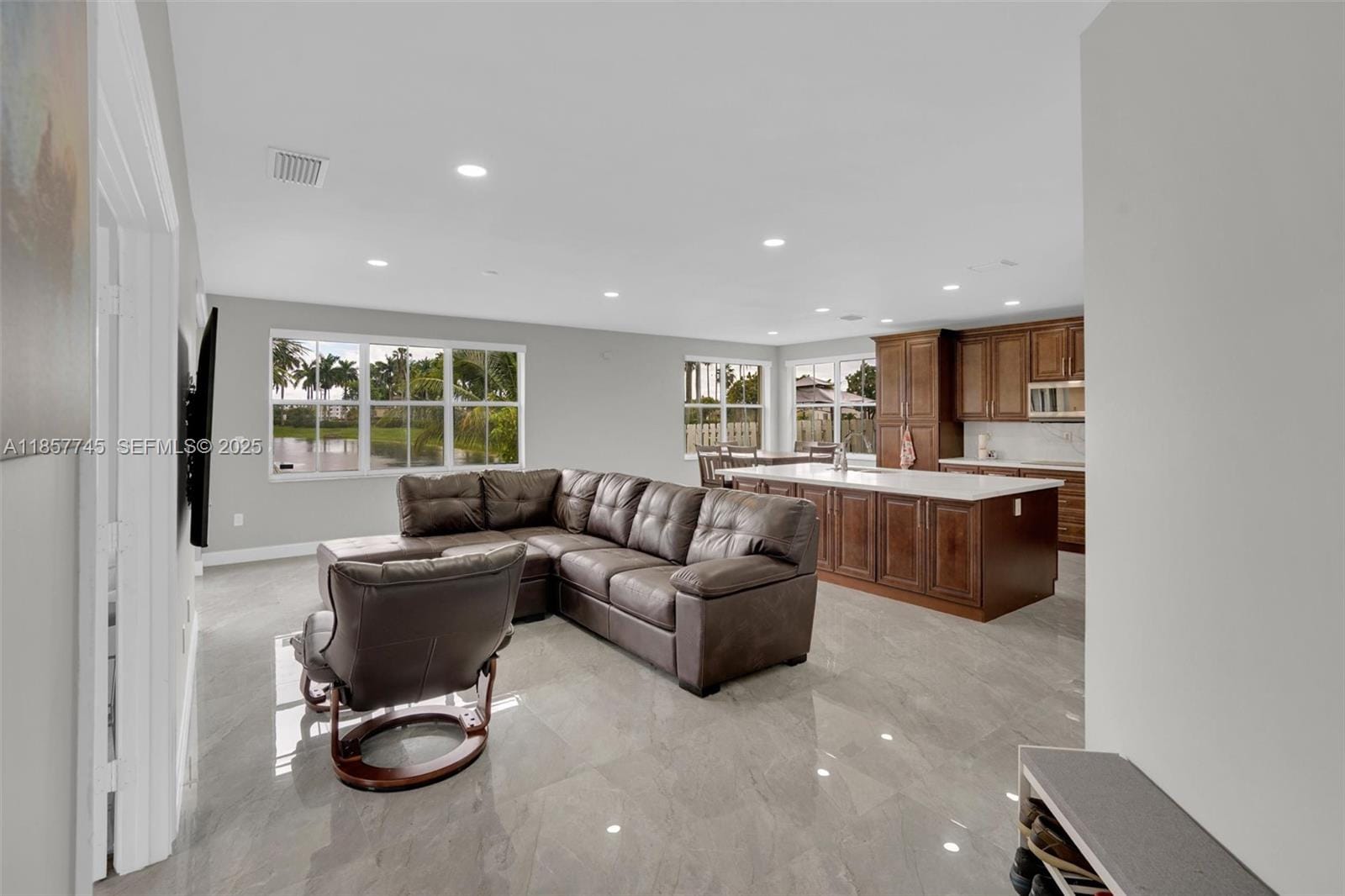 2451 SW 126th Way, Miramar, FL 33027 photo 12