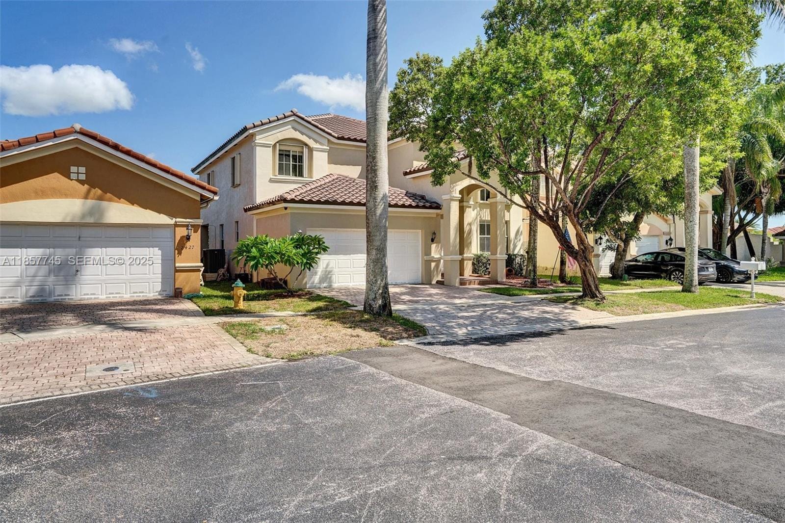 2451 SW 126th Way, Miramar, FL 33027 photo 4