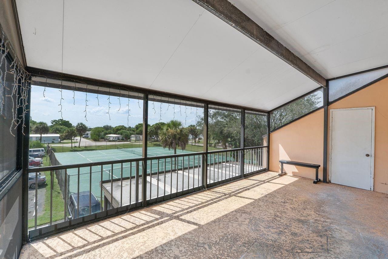400 Commodore Drive 316, Plantation, FL 33325 photo 24