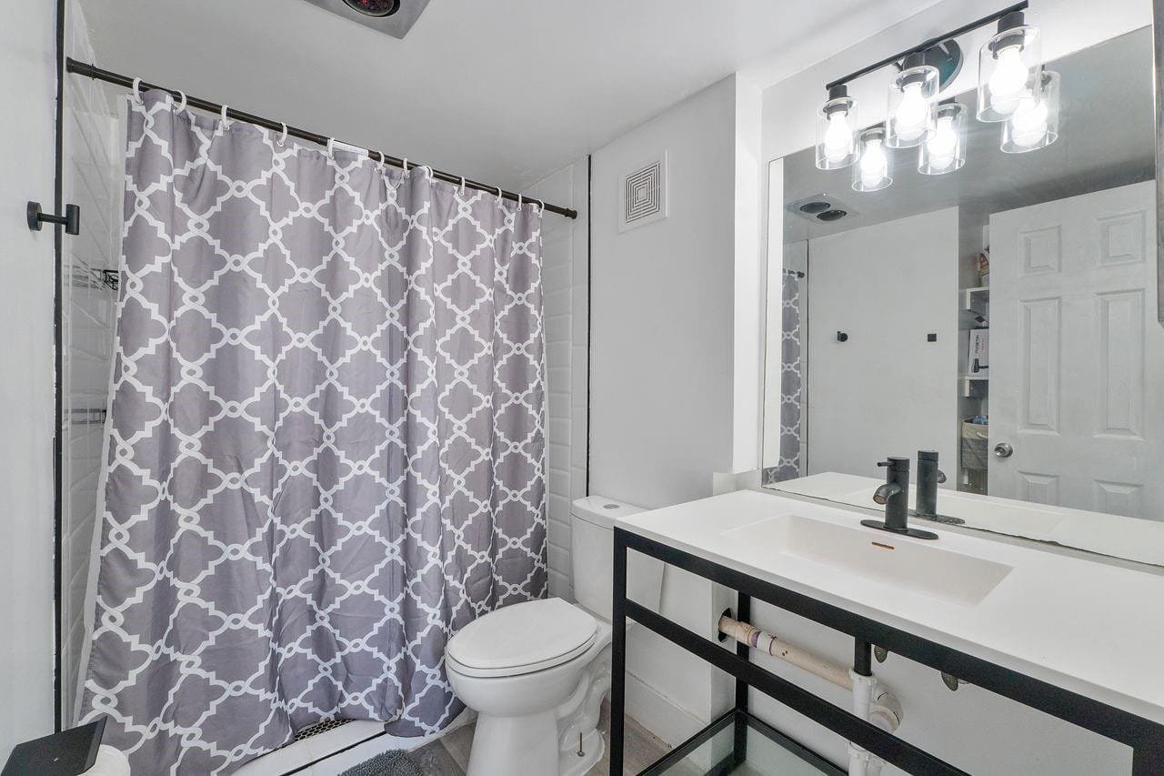 400 Commodore Drive 316, Plantation, FL 33325 photo 26