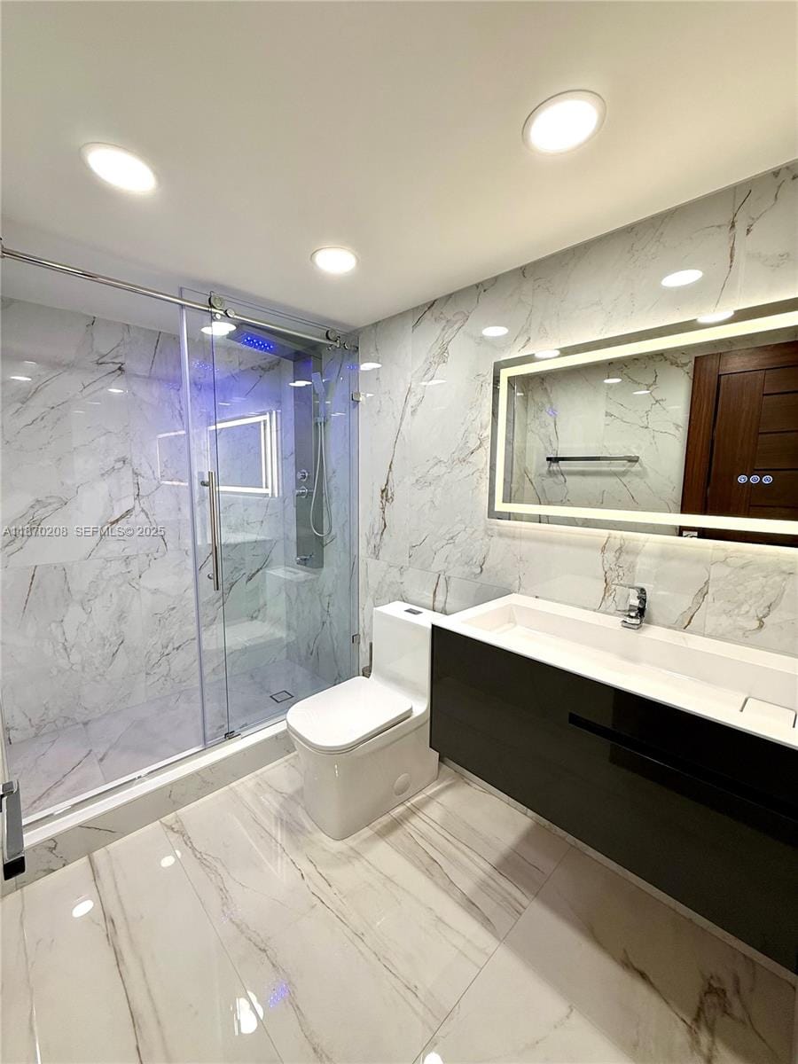 671 NE 195th Street 220E, Miami, FL 33179 photo 16