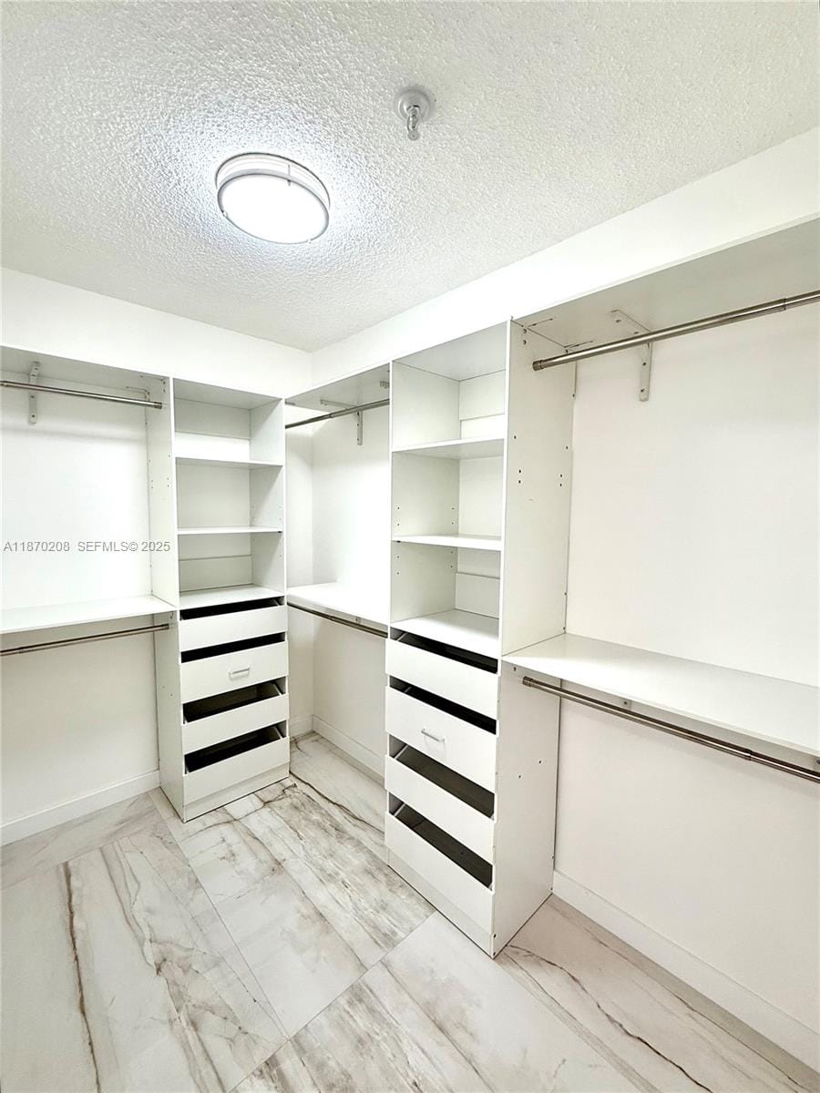 671 NE 195th Street 220E, Miami, FL 33179 photo 26