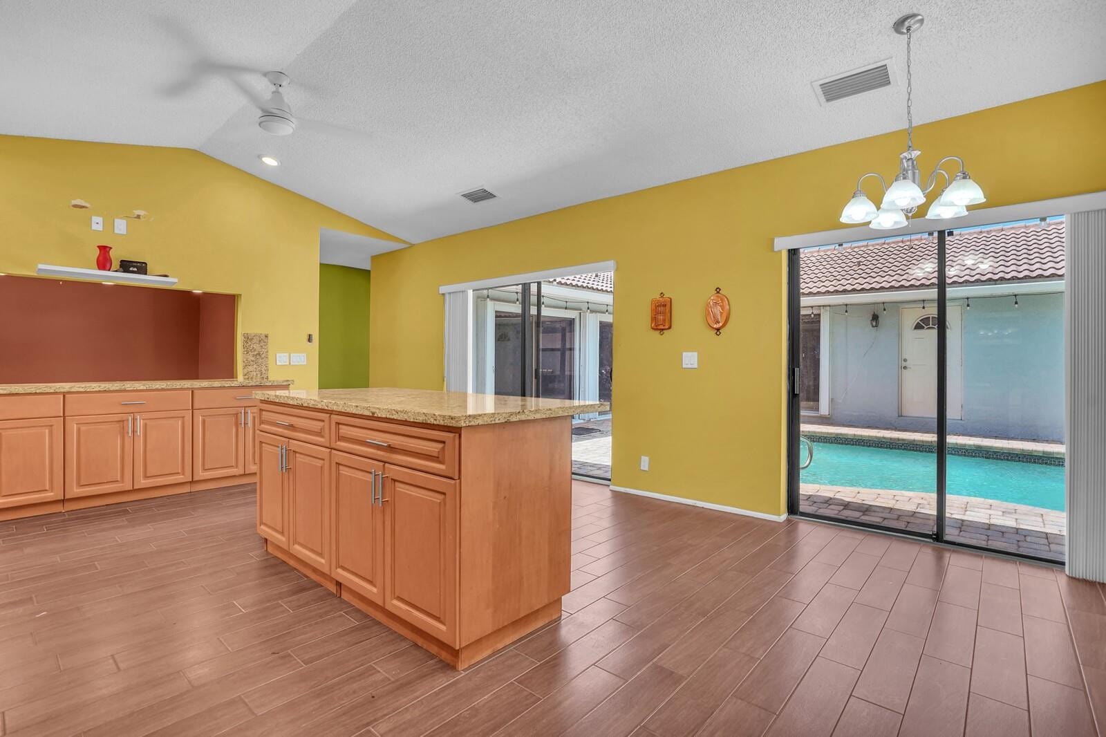 6621 NW 52nd Street, Coral Springs, FL 33067 photo 20