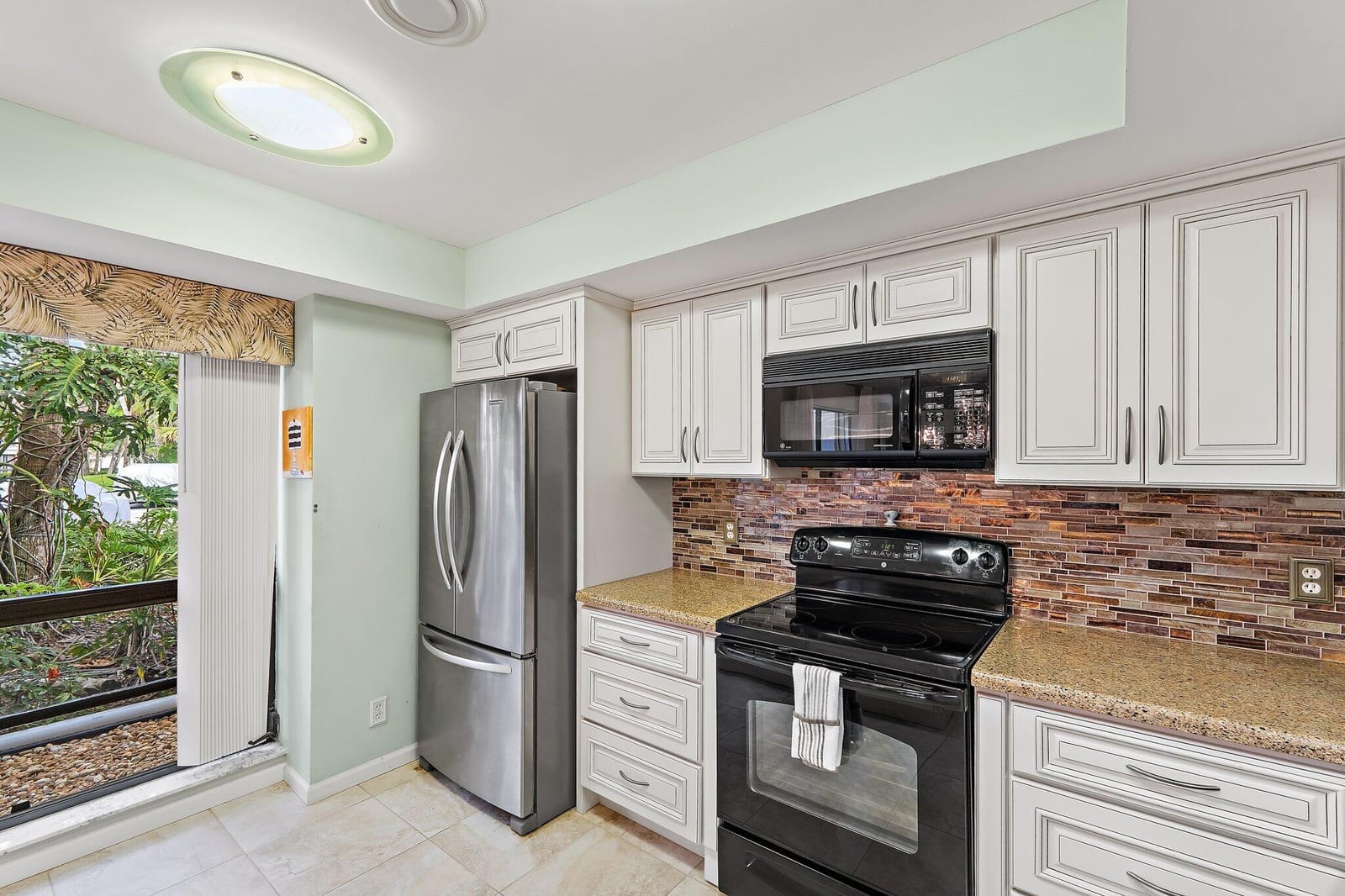 413 Brackenwood Lane S, Palm Beach Gardens, FL 33418 photo 6