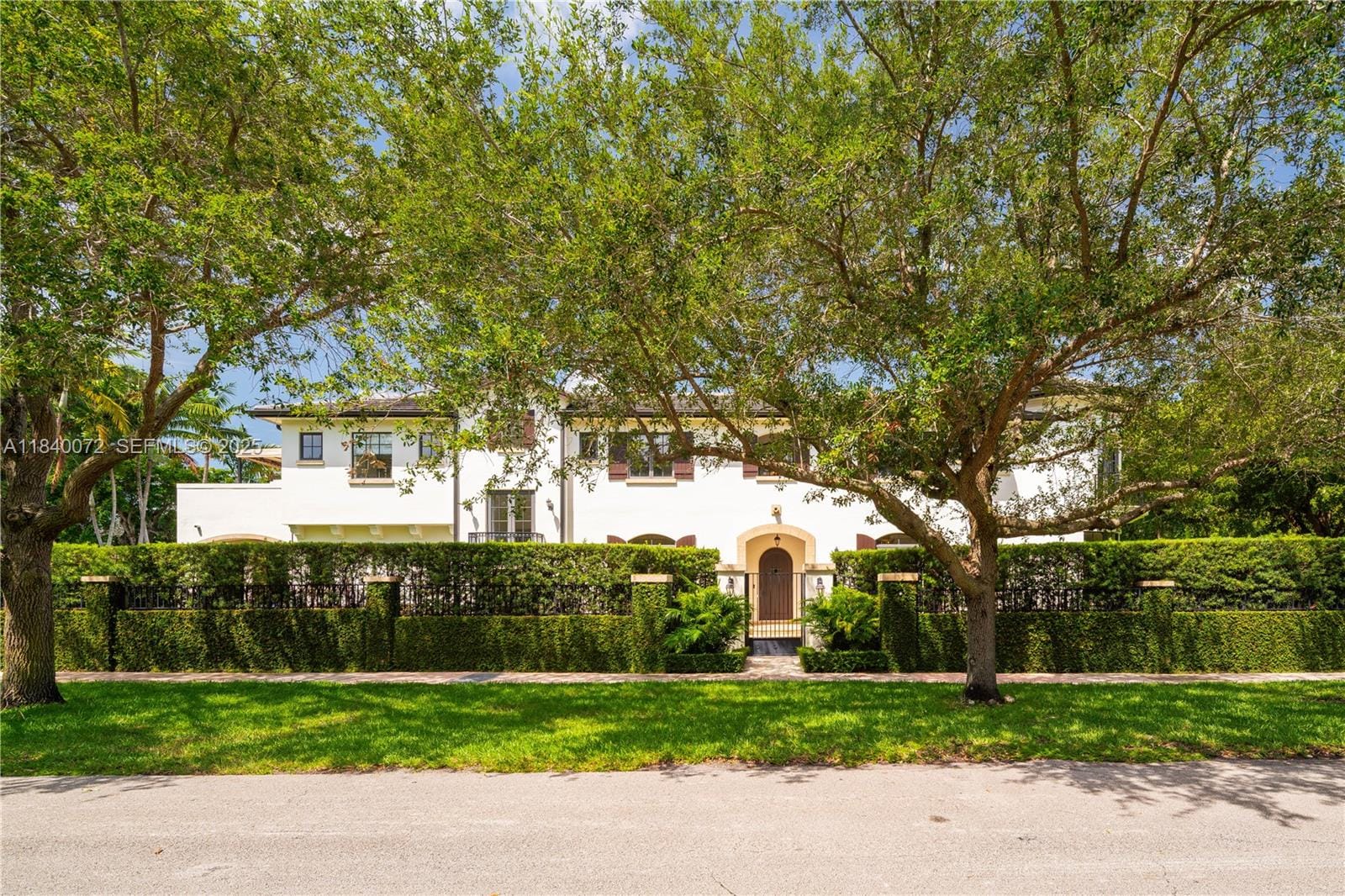 6400 San Vicente Street — photo 1