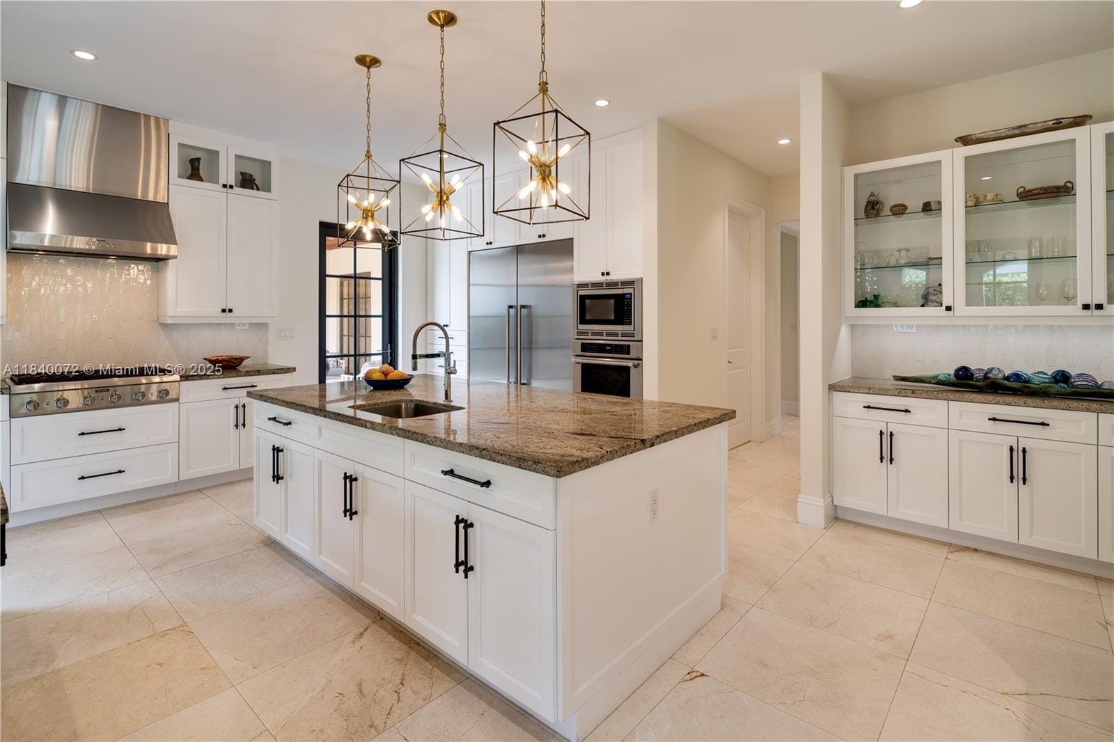 6400 San Vicente Street — photo 10