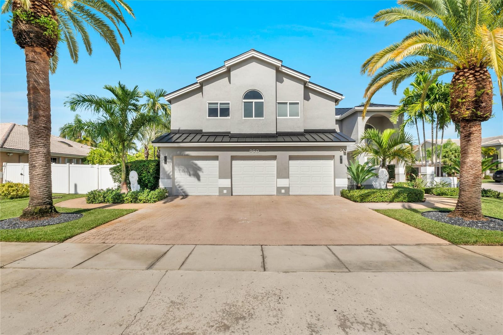 960 NW 201st Terrace, Pembroke Pines, FL 33029 photo 2