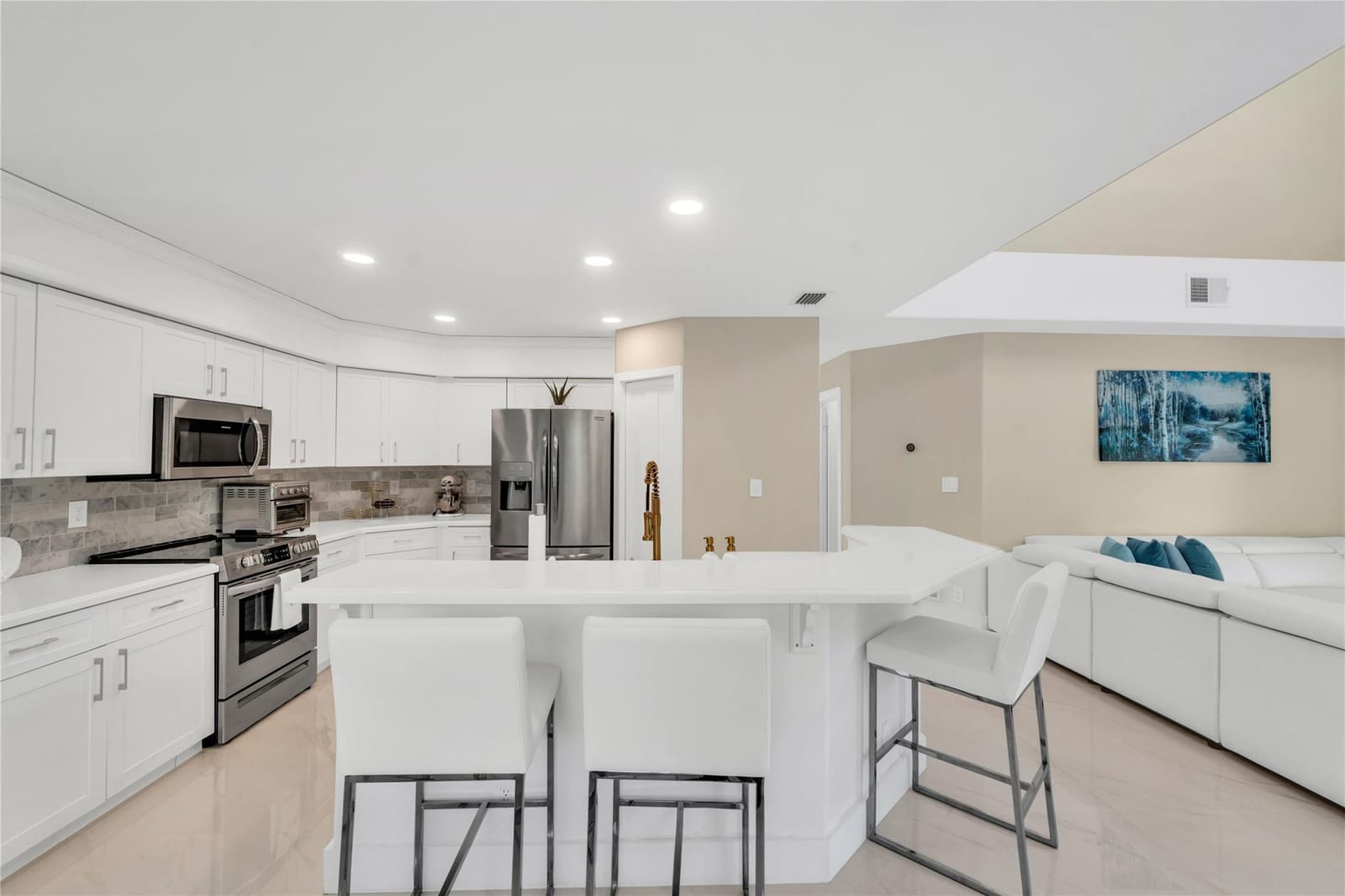 960 NW 201st Terrace, Pembroke Pines, FL 33029 photo 24