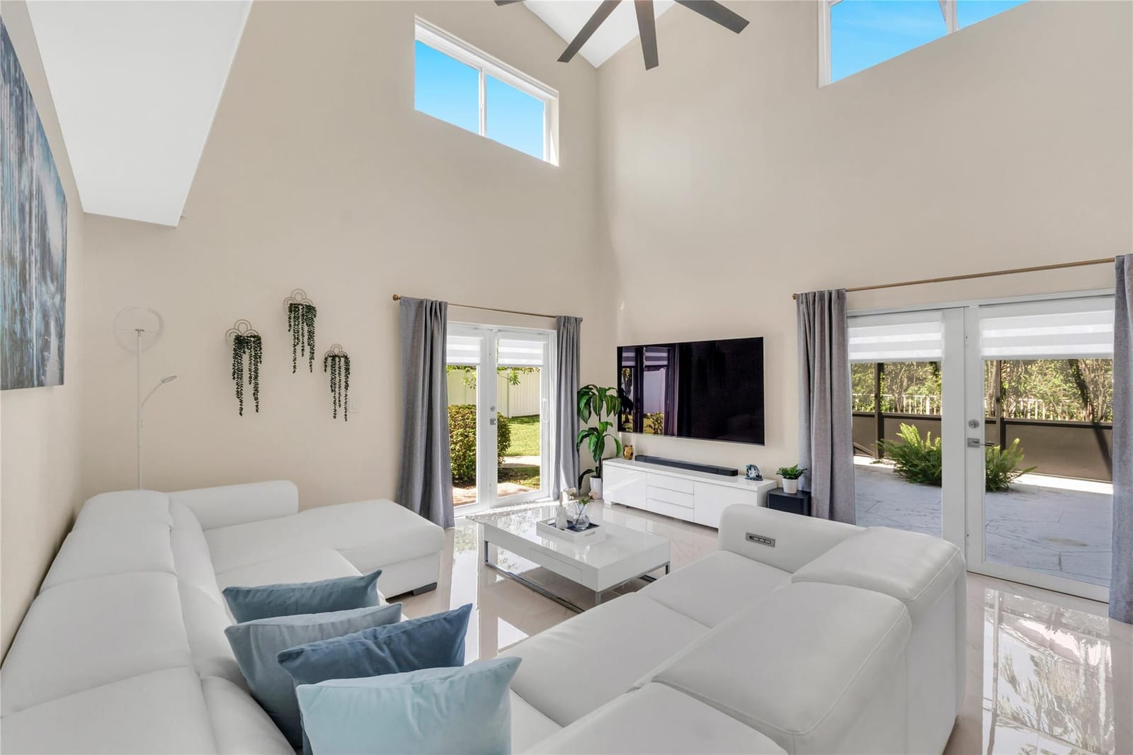960 NW 201st Terrace, Pembroke Pines, FL 33029 photo 27