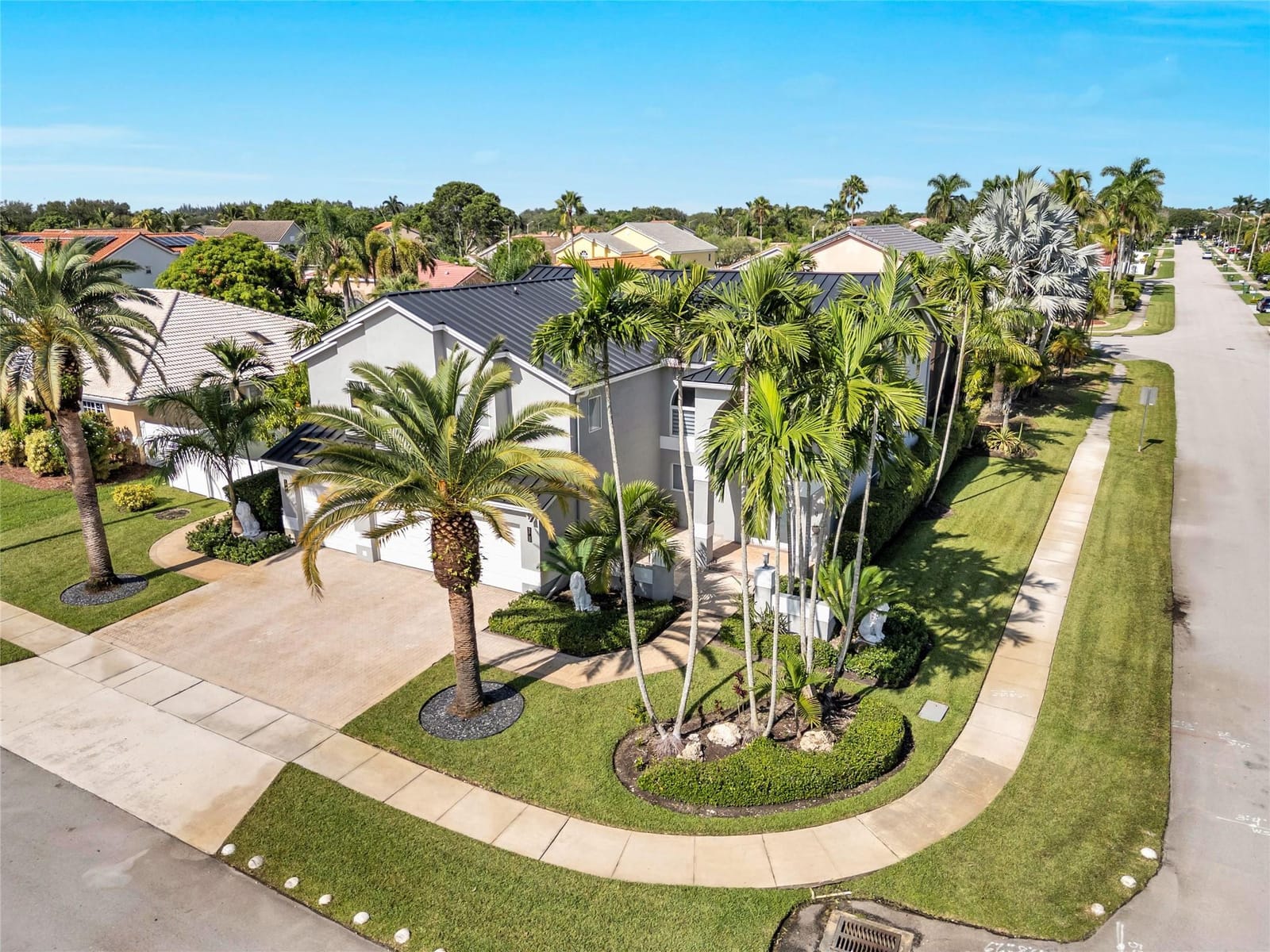 960 NW 201st Terrace, Pembroke Pines, FL 33029 photo 6
