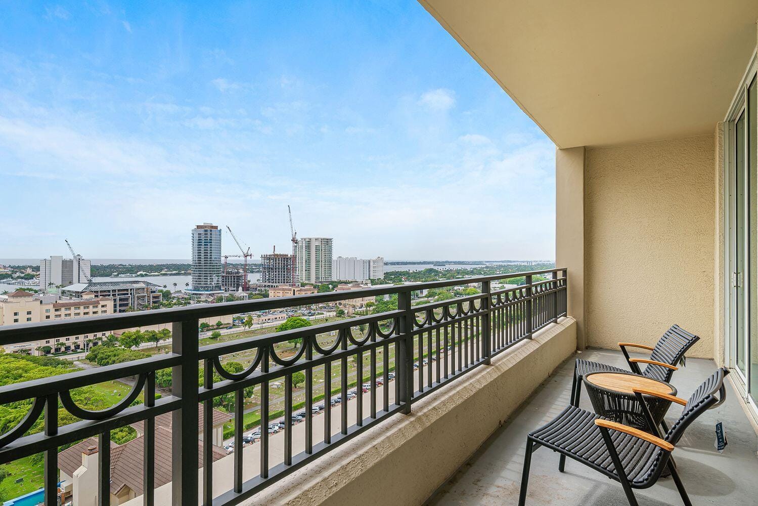 550 Okeechobee Boulevard 1817 — photo 12