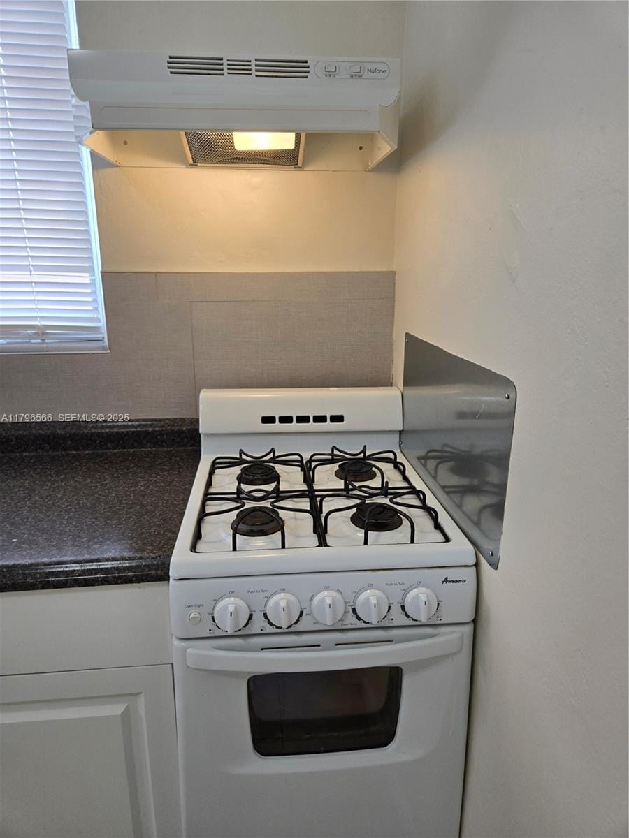 2246 Fillmore Street — photo 12