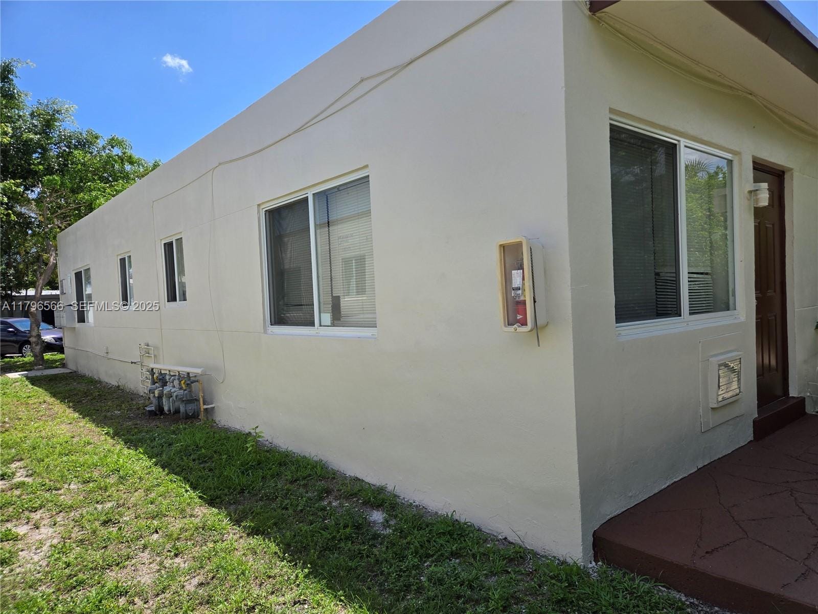 2246 Fillmore Street — photo 7