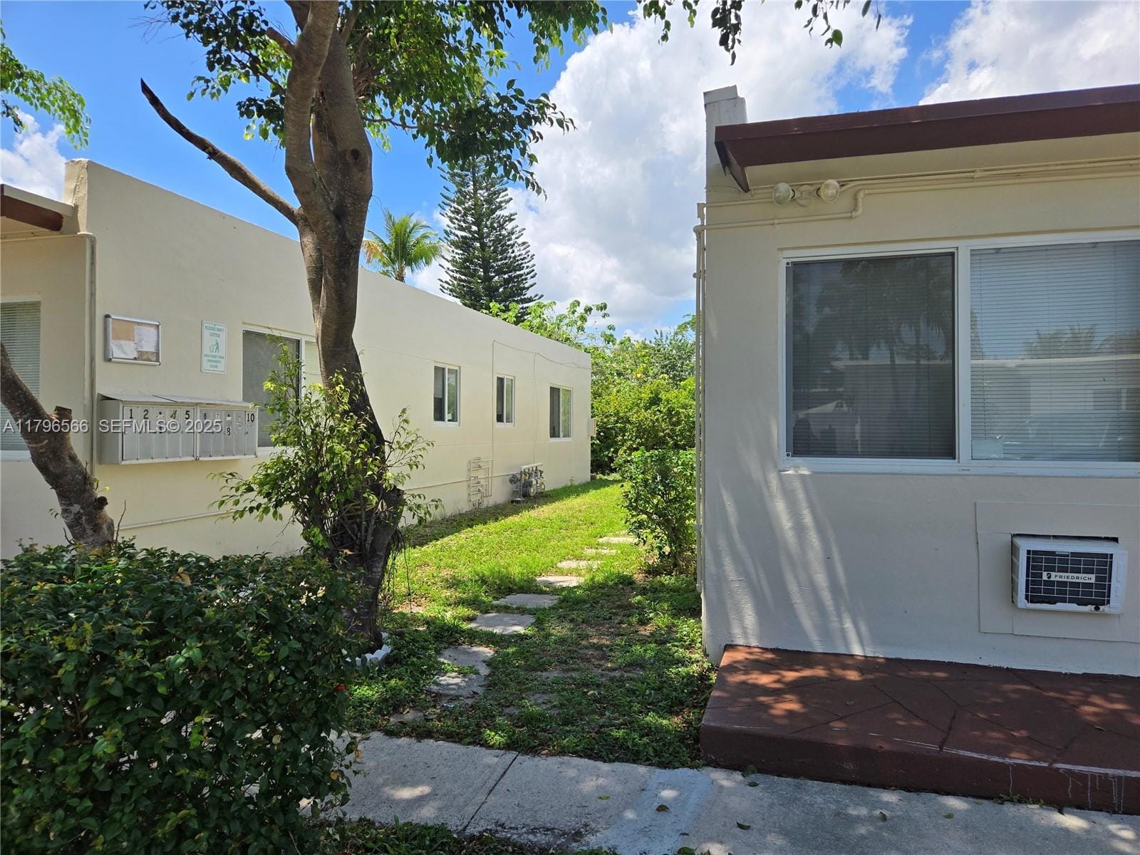 2246 Fillmore Street — photo 8