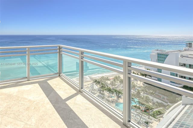3535 S Ocean Drive 2004, sold in Diplomat Oceanfront Resid, Hollywood, FL