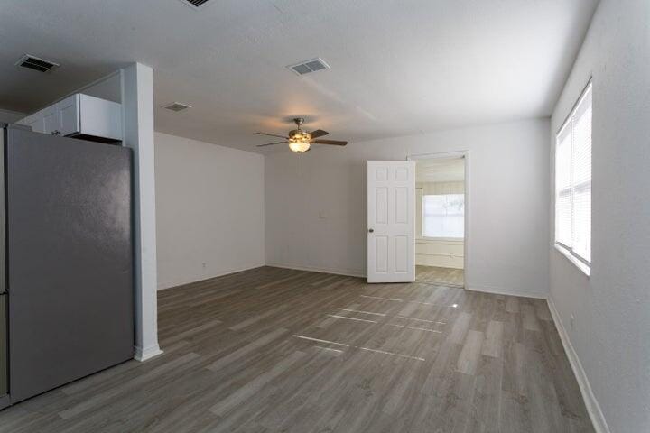 1164 W 31st Street — photo 4