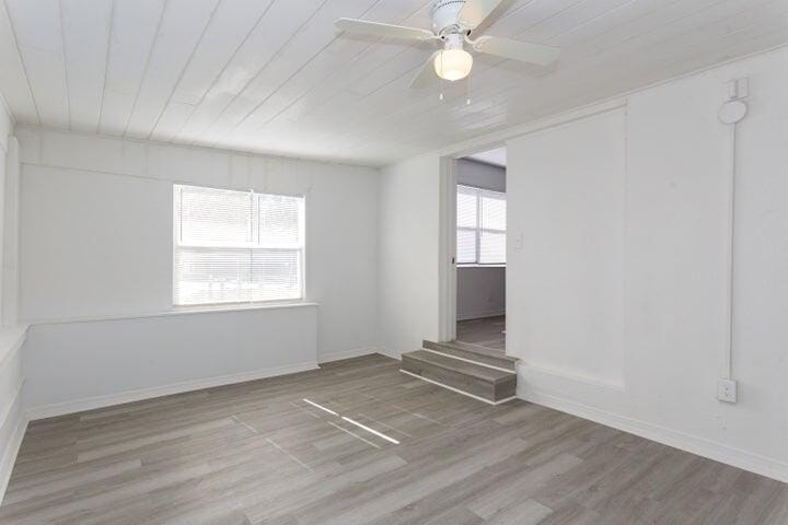 1164 W 31st Street — photo 6