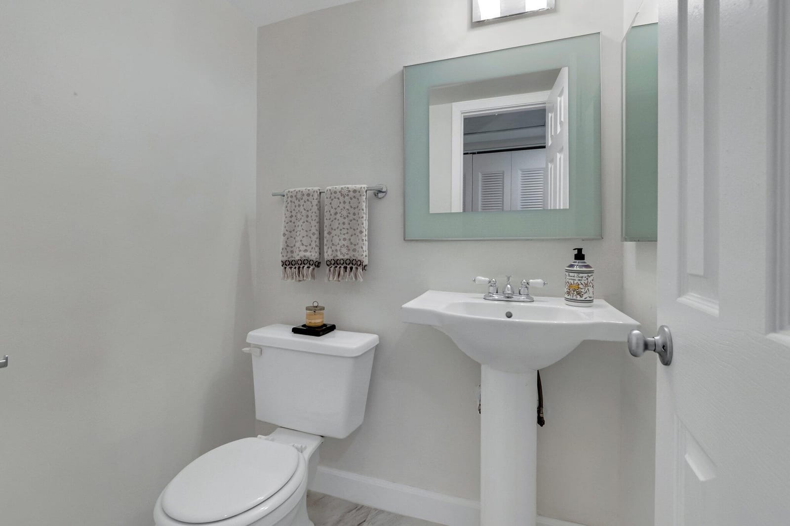 4030 Durham B, Deerfield Beach, FL 33442 photo 11