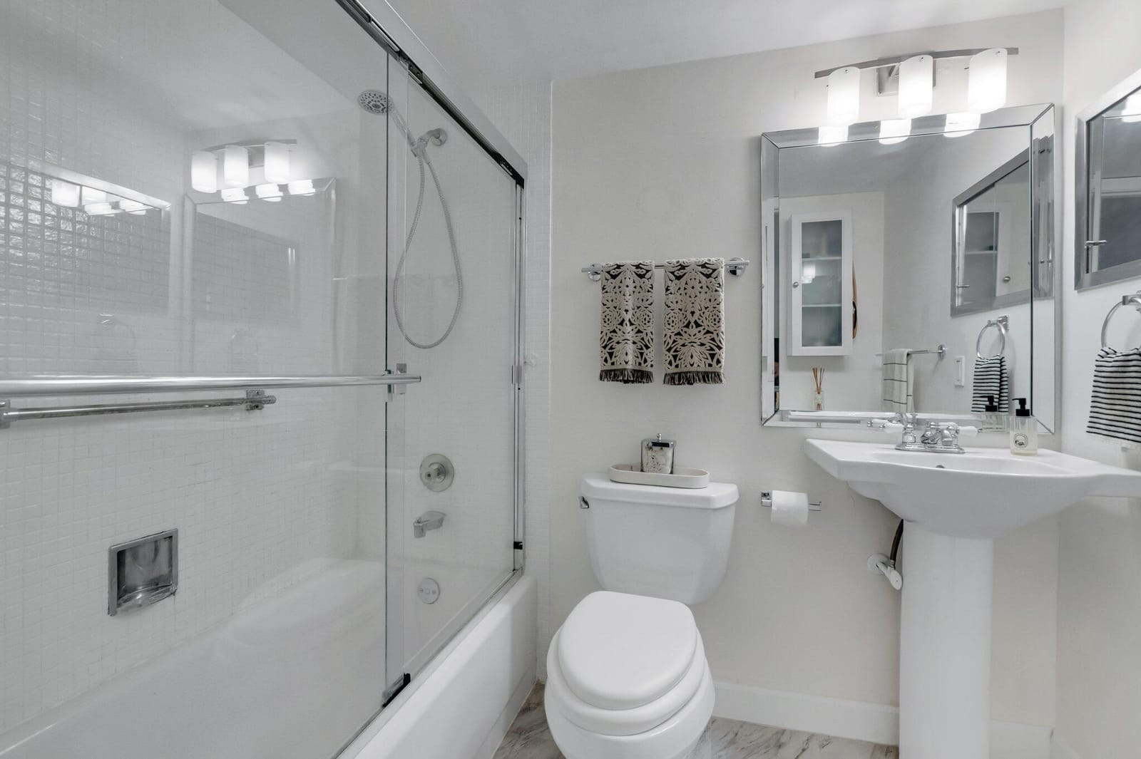 4030 Durham B, Deerfield Beach, FL 33442 photo 15