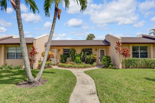 239 Lake Meryl Drive, West Palm Beach, FL 33411
