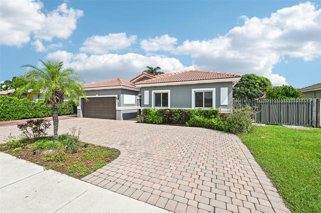 15333 SW 184th Street, sold in Jeannie Estates, Miami, FL