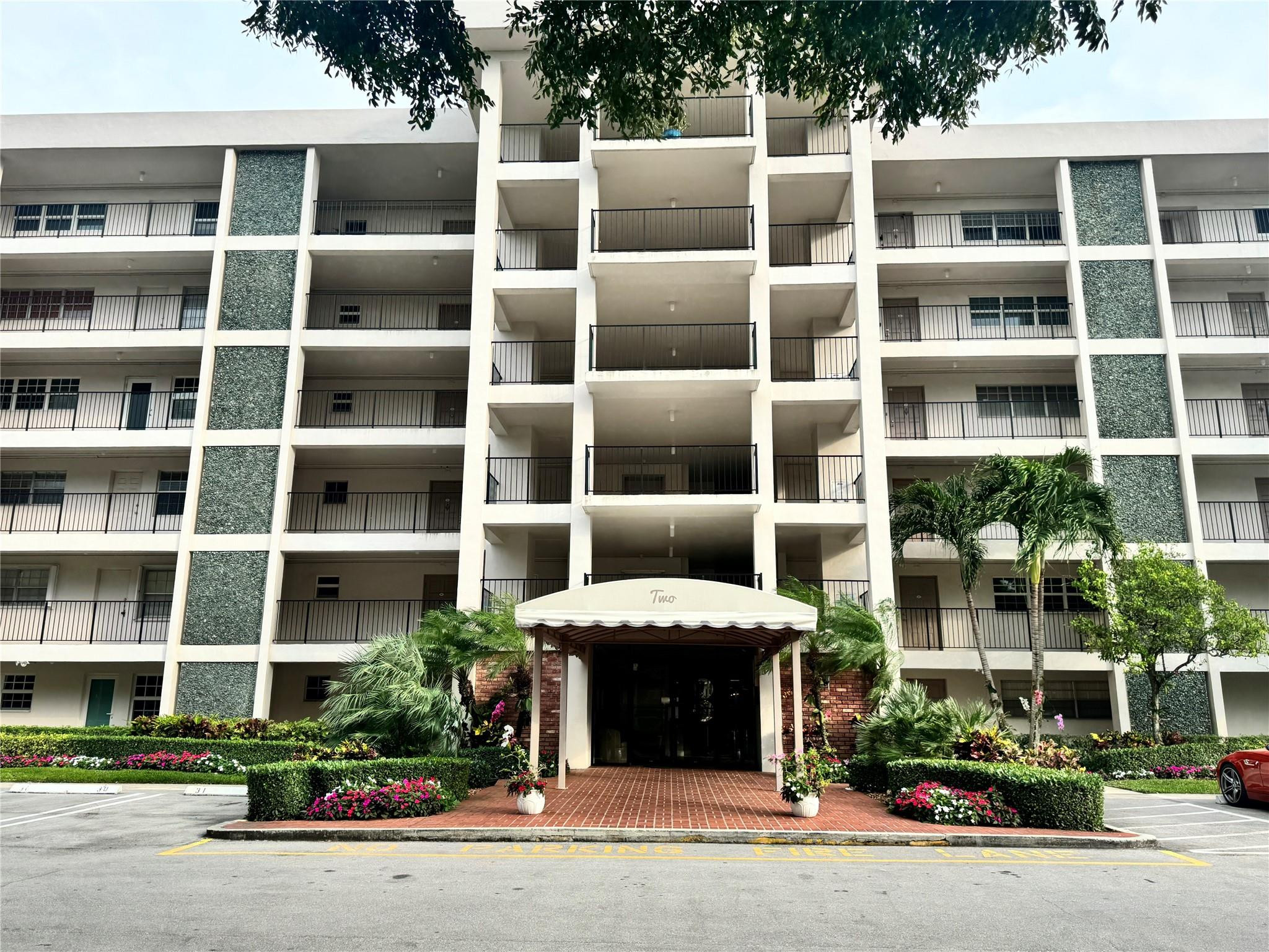 2850 N Palm Aire Drive 207, Pompano Beach, FL 33069, Pompano Beach