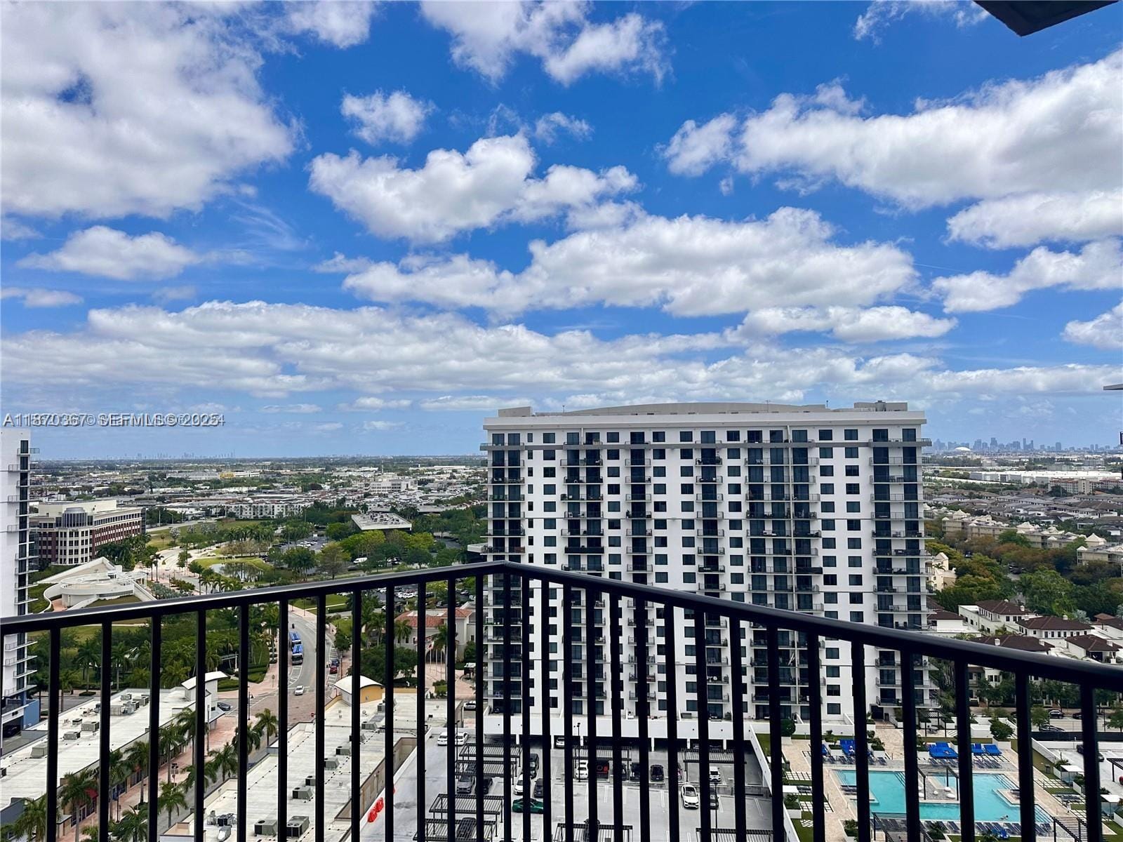 5252 NW 85th Avenue 1909, Doral, FL 33166 photo 13