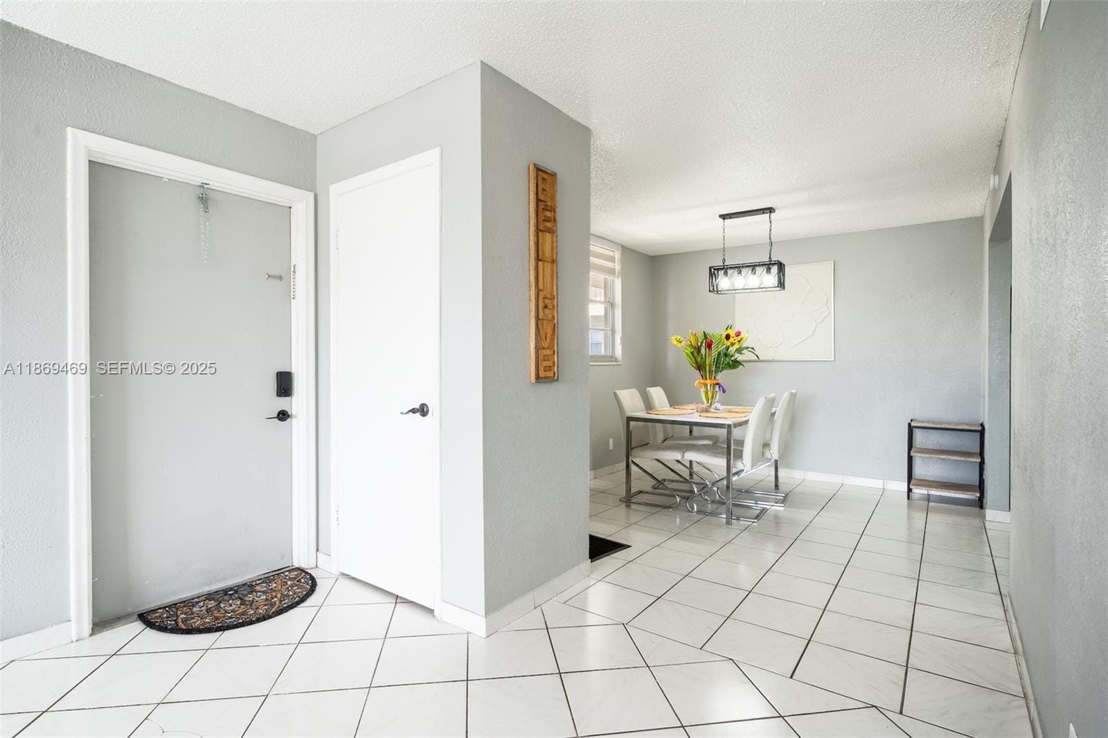 1811 Jefferson Street 601 — photo 3