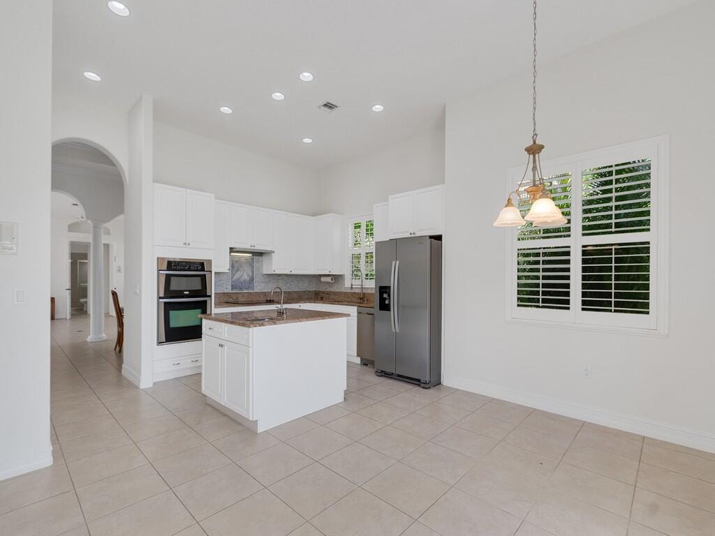 1208 Riverwind Circle, Vero Beach, FL 32967 photo 15