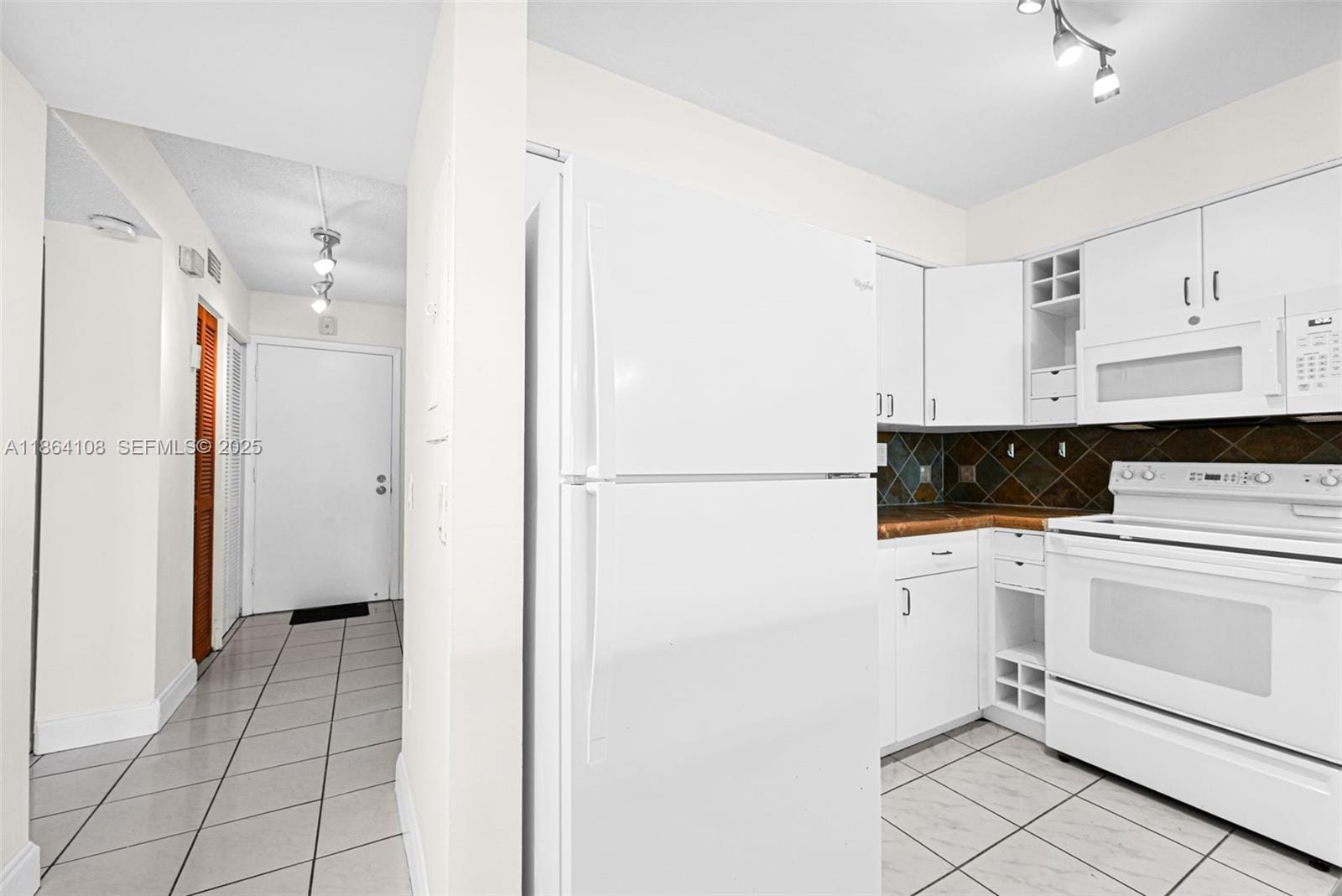 8420 SW 154th Cir Court 512, Miami, FL 33193 photo 30