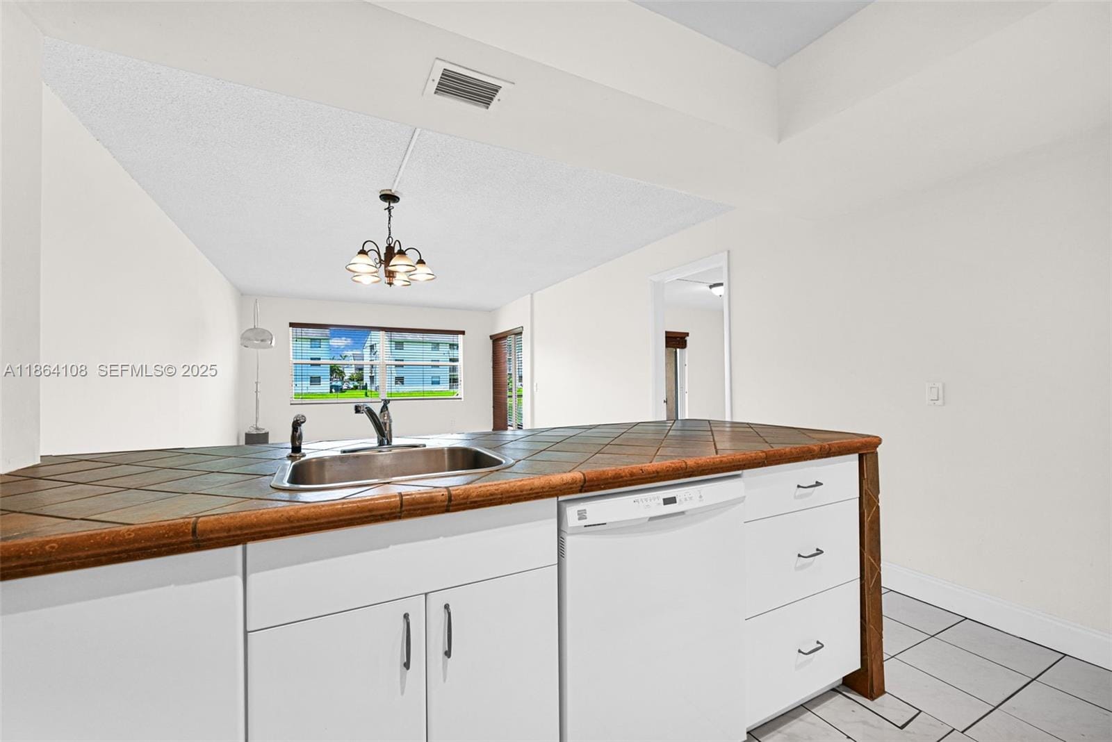 8420 SW 154th Cir Court 512 — photo 4
