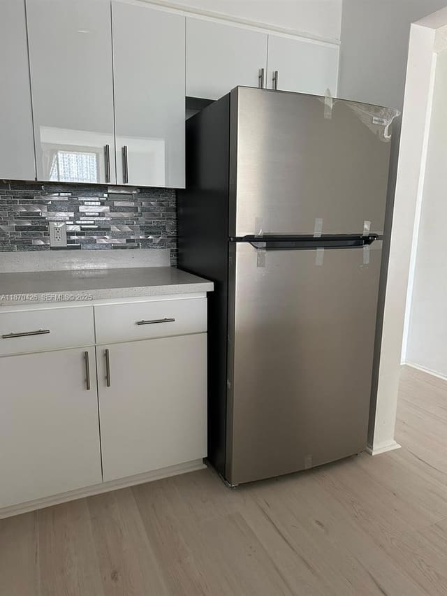 16851 NE 23rd Avenue B604, sold in Woodside Apartments, North Miami Beach, FL