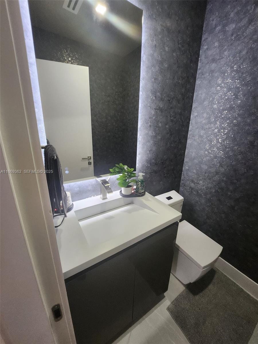 7875 NW 116th Avenue, Doral, FL 33178 photo 8