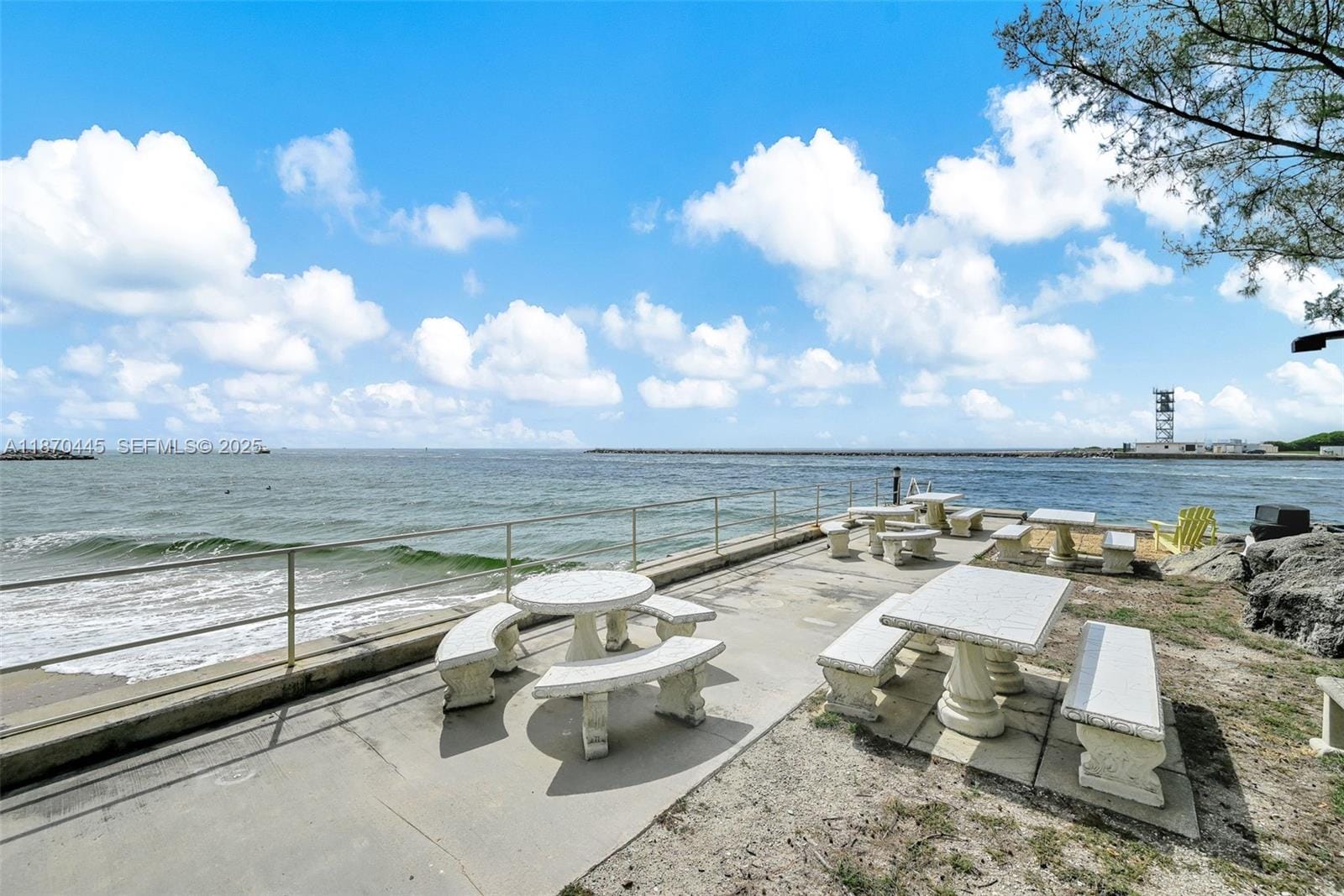 2100 S Ocean Drive 3CD — photo 4