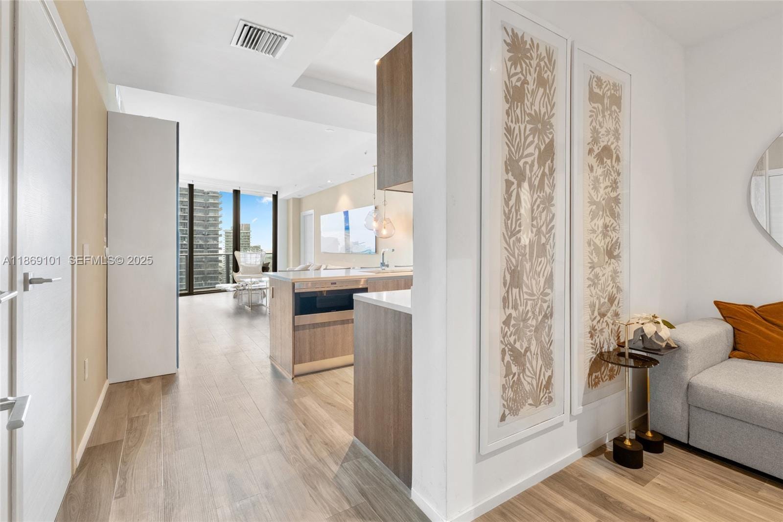 801 S Miami Avenue 4802, Miami, FL 33130 photo 10