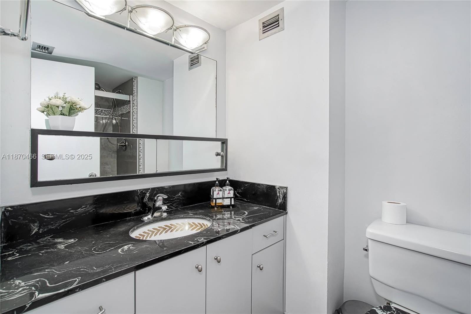 18021 Biscayne Boulevard 1604, Aventura, FL 33160 photo 27
