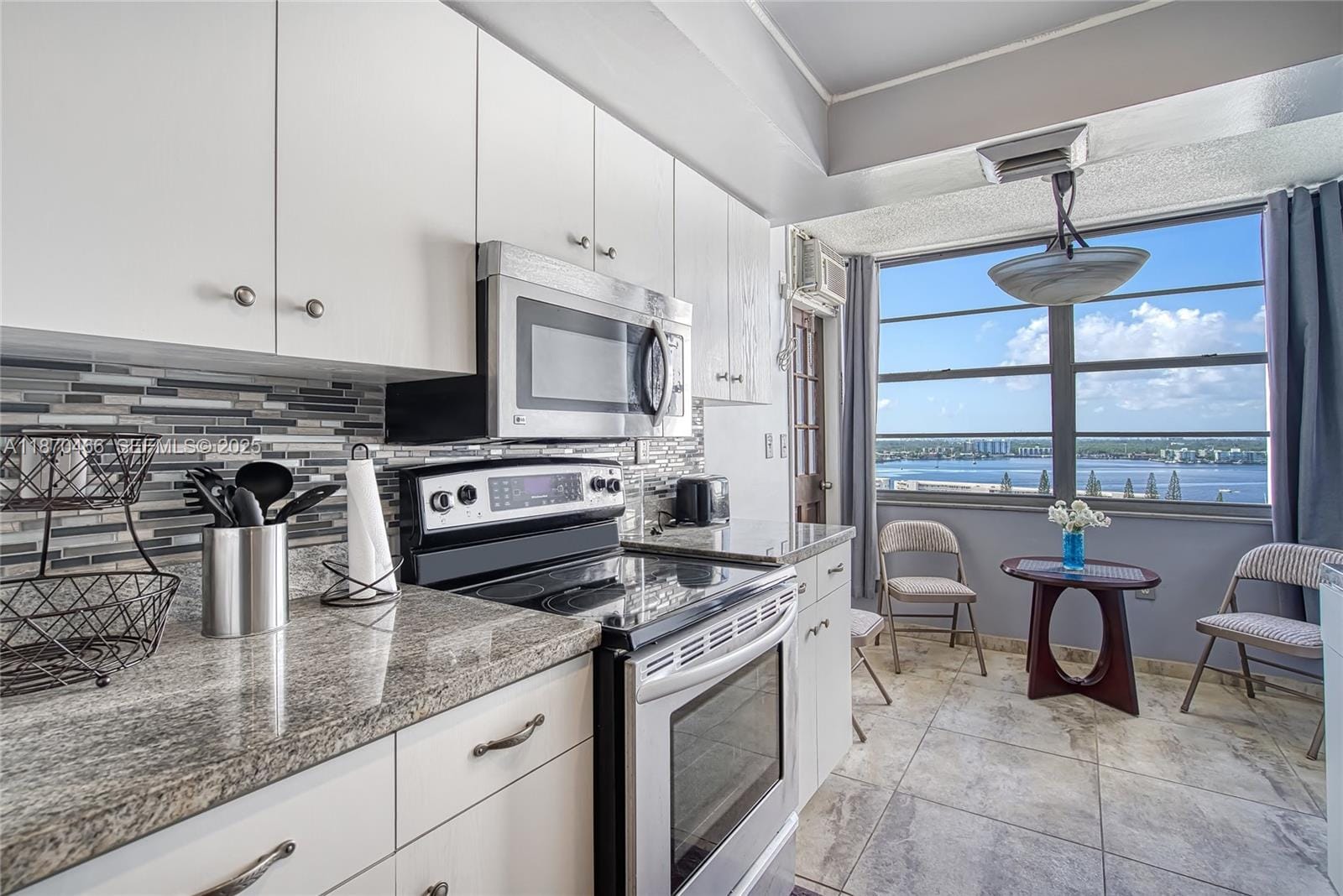 18021 Biscayne Boulevard 1604 — photo 10