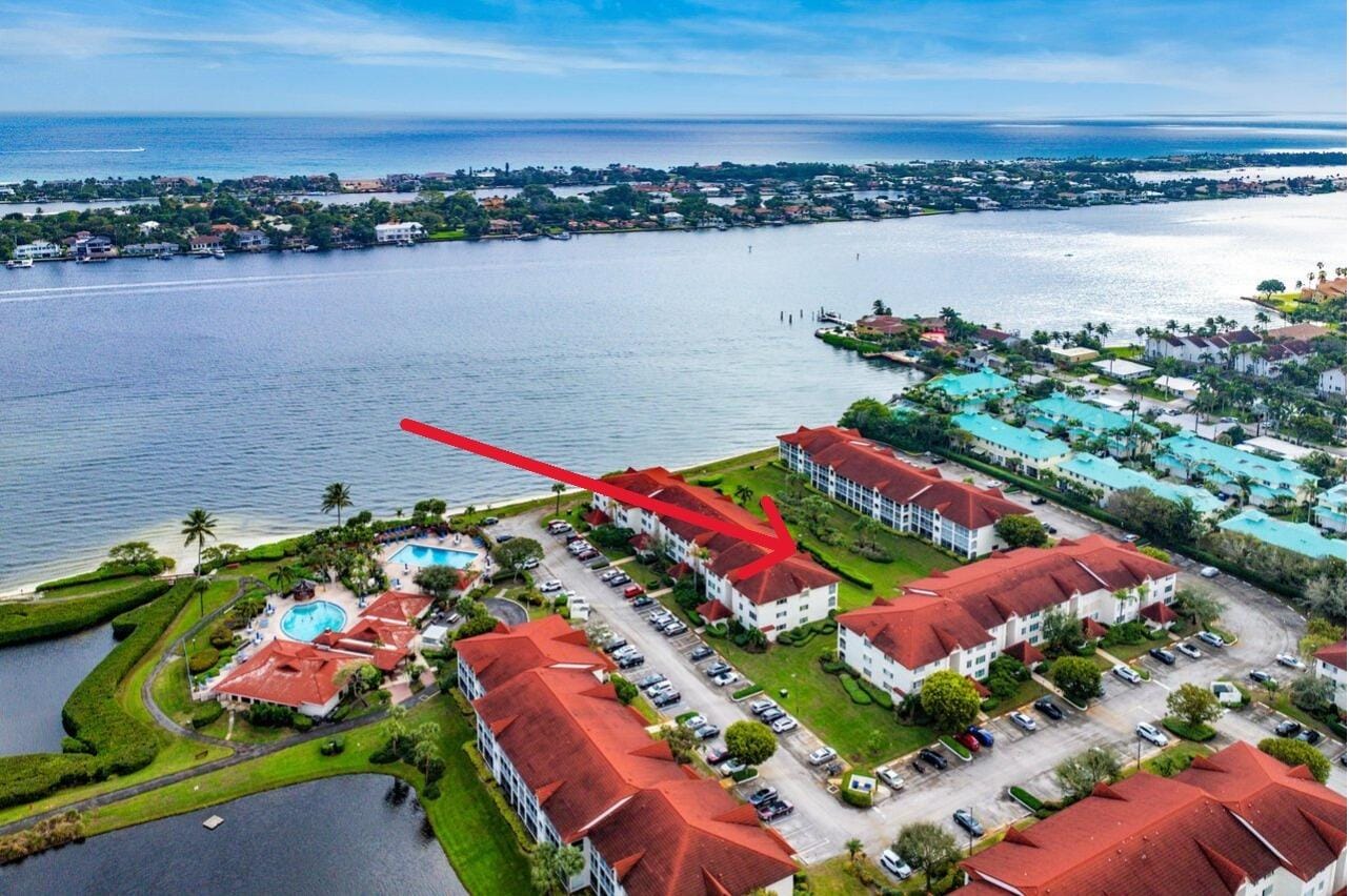 109 Half Moon Circle G3, Hypoluxo, FL 33462 photo 4
